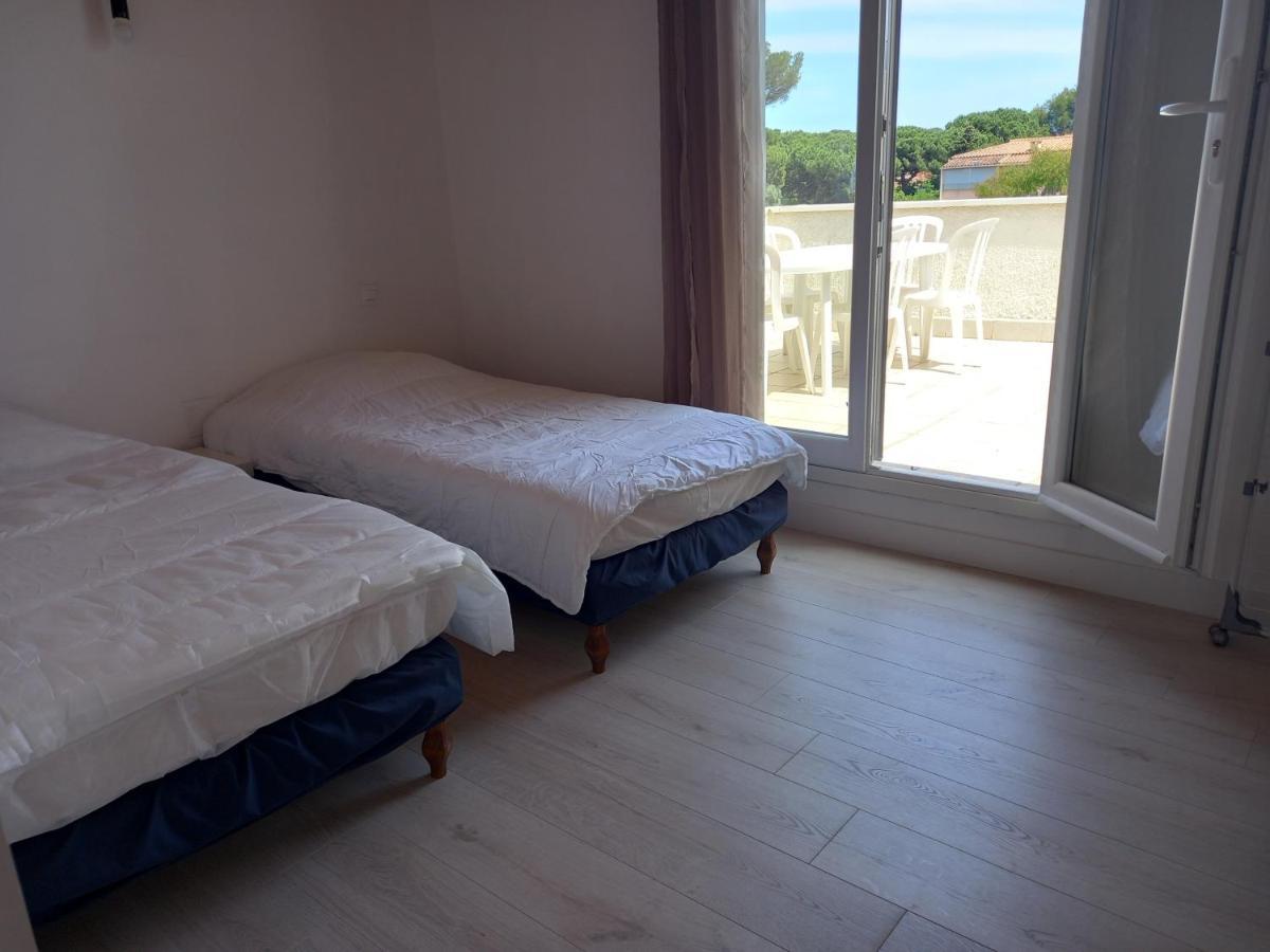 Apartment Les Cyclades, T3 Climatise, Terrasse, 500m *